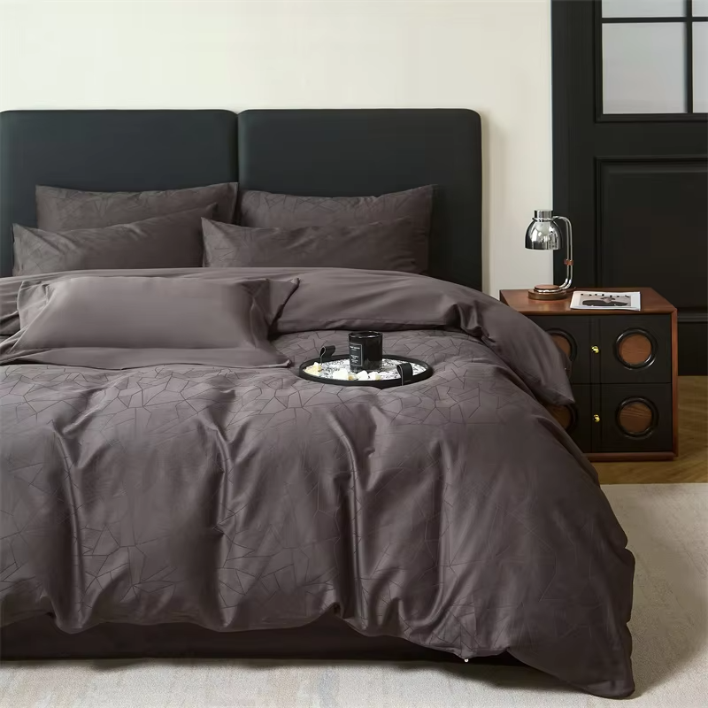 Luxury 100%  Long staple cotton 100s Sateen jacquard Bedding set  Sheet set Duvet cover Flat sheet Pillowcases