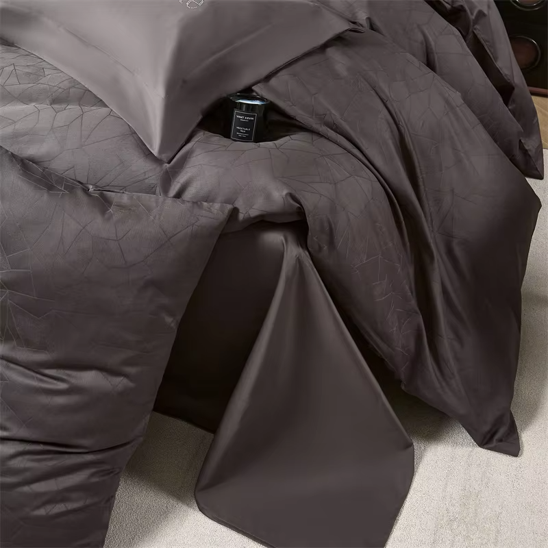 Luxury 100%  Long staple cotton 100s Sateen jacquard Bedding set  Sheet set Duvet cover Flat sheet Pillowcases
