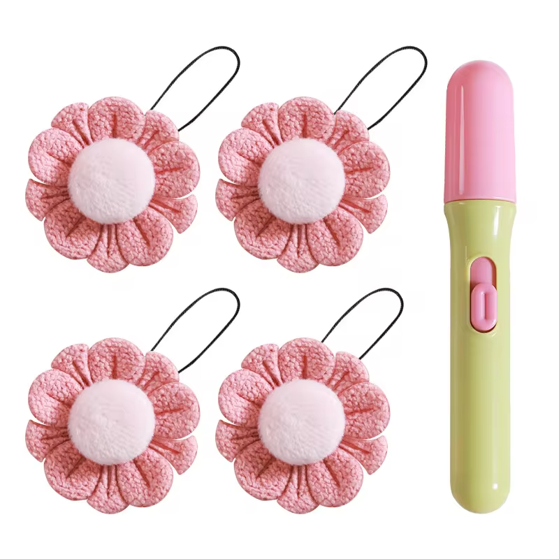 No-Pin Quilt Clips for Safety | Cute Fresh Bedding Holders | Anti-Slip Sheet Fasteners to Keep Duvet from Slipping